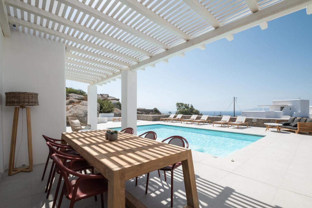 Villa Petra Mare Above Mykonos Town Private Pool Exterior photo